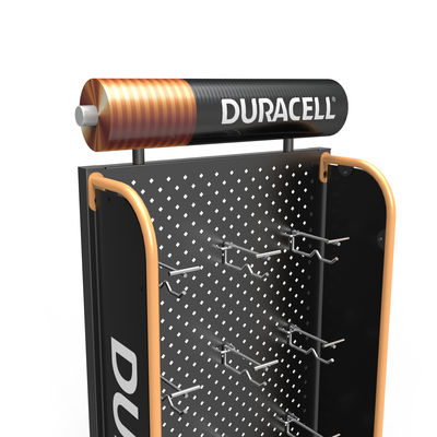 Les points de vente de batterie d'aa montre le support de plancher de plaquette perforée avec les crochets accrochants